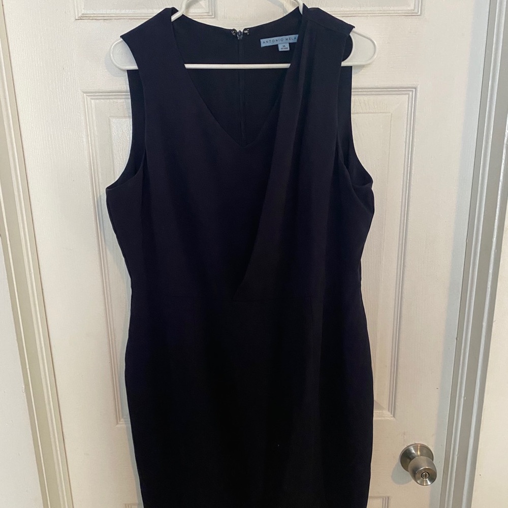 Navy Gianni Bini dress suit. Size 14.